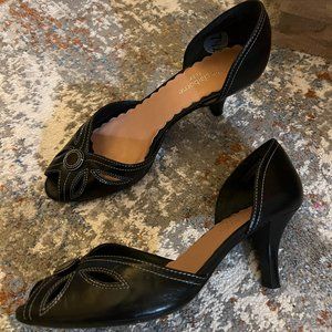 Liz Claiborne Flex Giselle Size 7.5M  Black Peep Toe Shoes